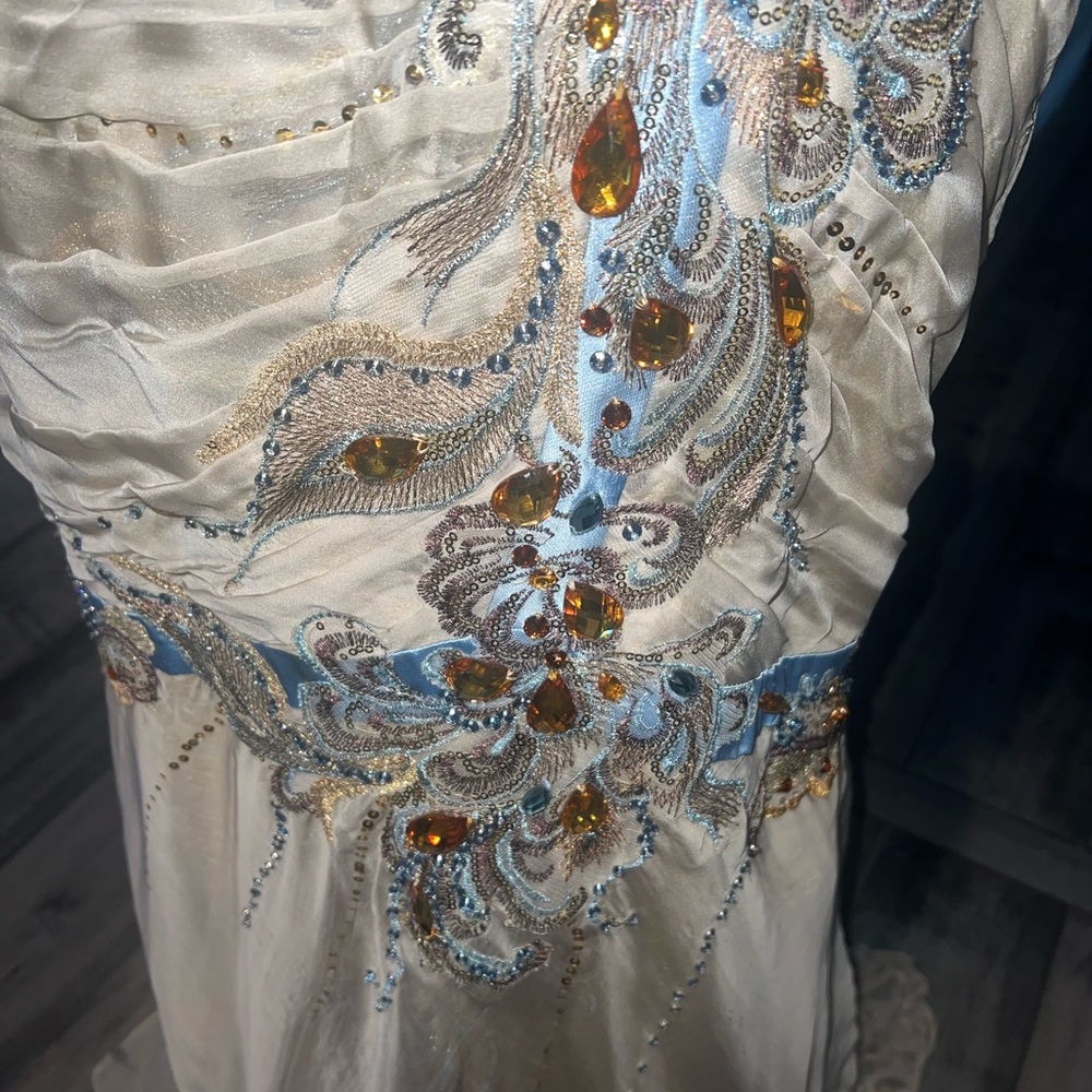 MUSANI GOLD COUTURE Evening Prom Dress Gown - Picture 11 of 14